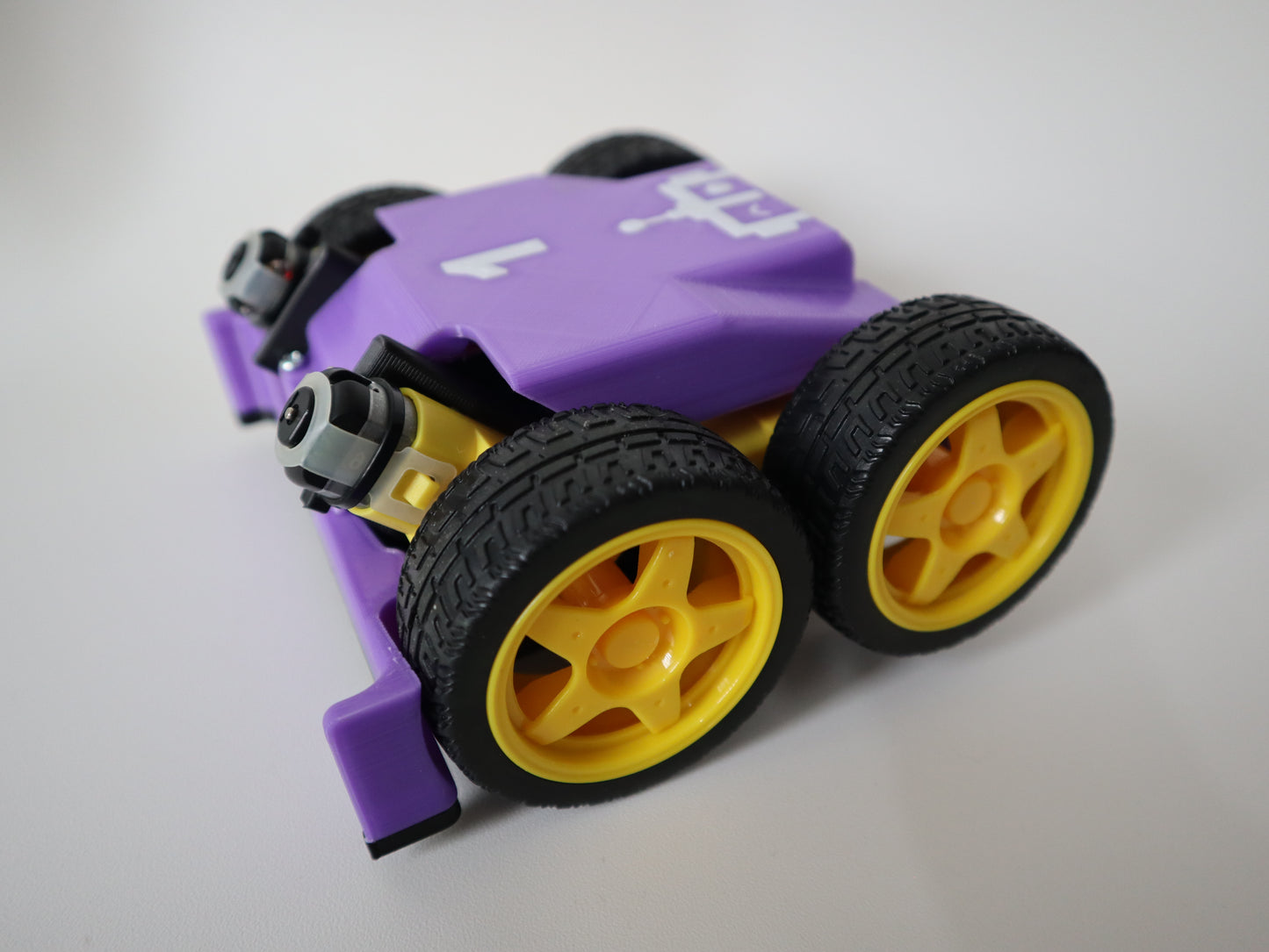 Robot futbolista 15x15